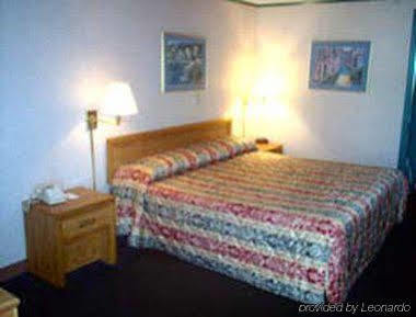 Knights Inn Columbus/Franklinton ภายนอก รูปภาพ